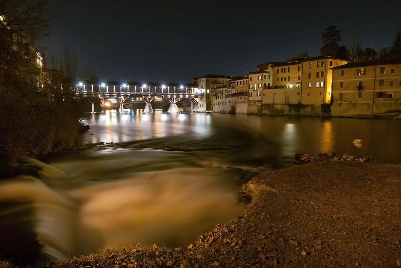 Appartamento Vicolo J. Da Ponte - Bassano Centro Storico Bassano del Grappa Italia